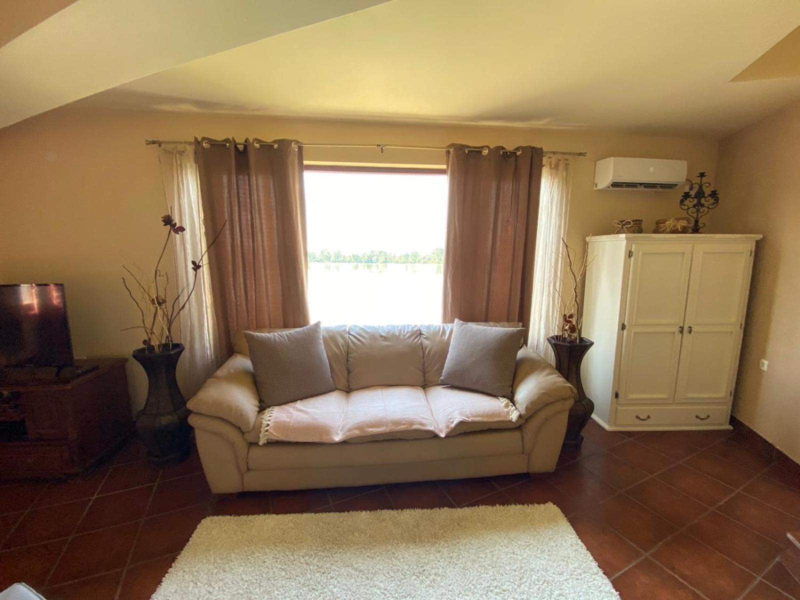 Vila Jugovo S スメデレヴォ 部屋 写真